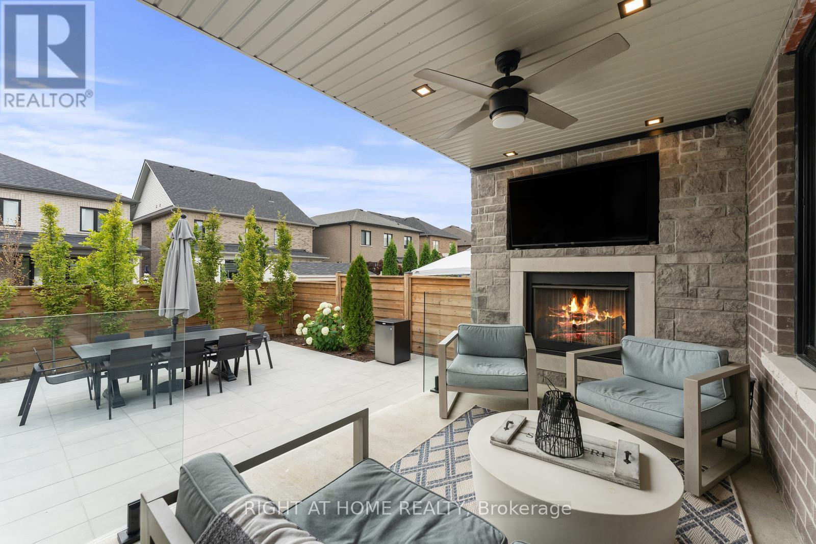 42 Alistair Crescent, Vaughan, ON