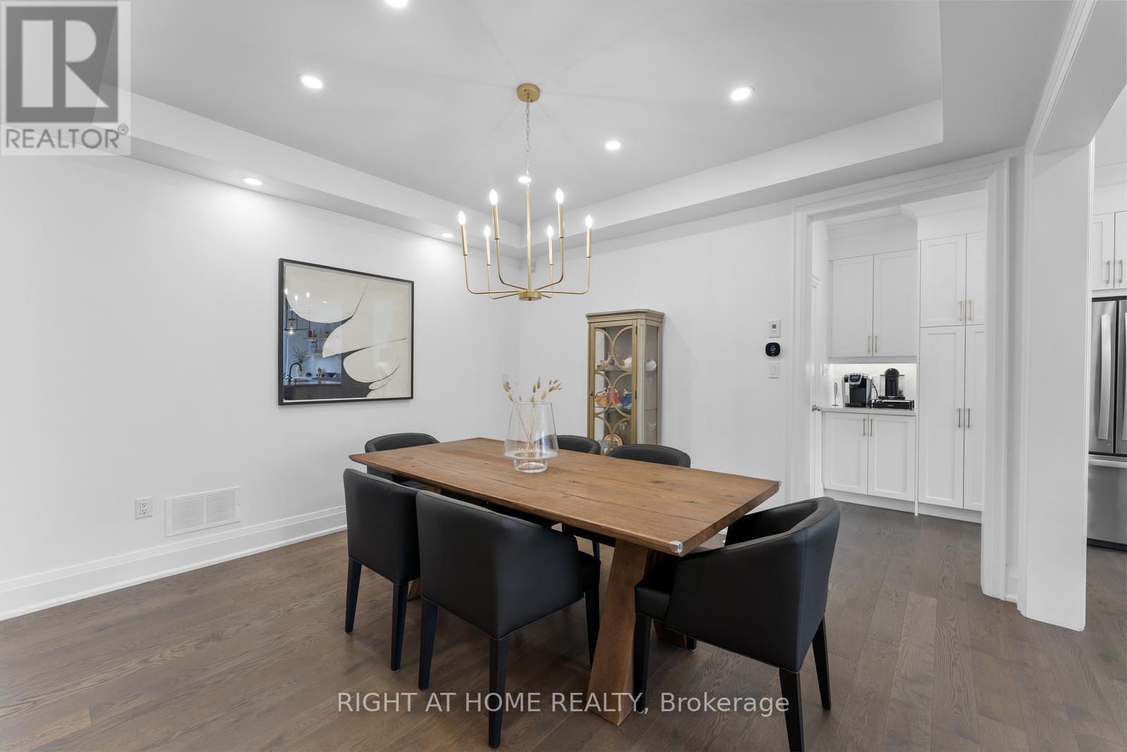 42 Alistair Crescent, Vaughan, ON