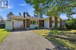 346 GALLOWAY DRIVE Ottawa, ON K1E 1W3