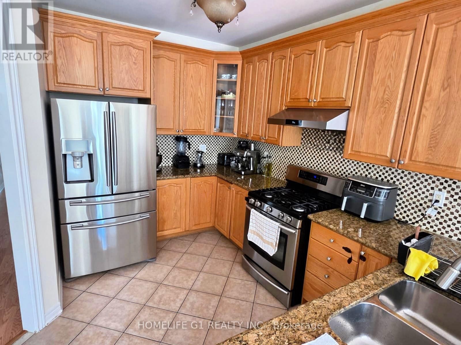 62 Dewside Drive, Brampton, ON