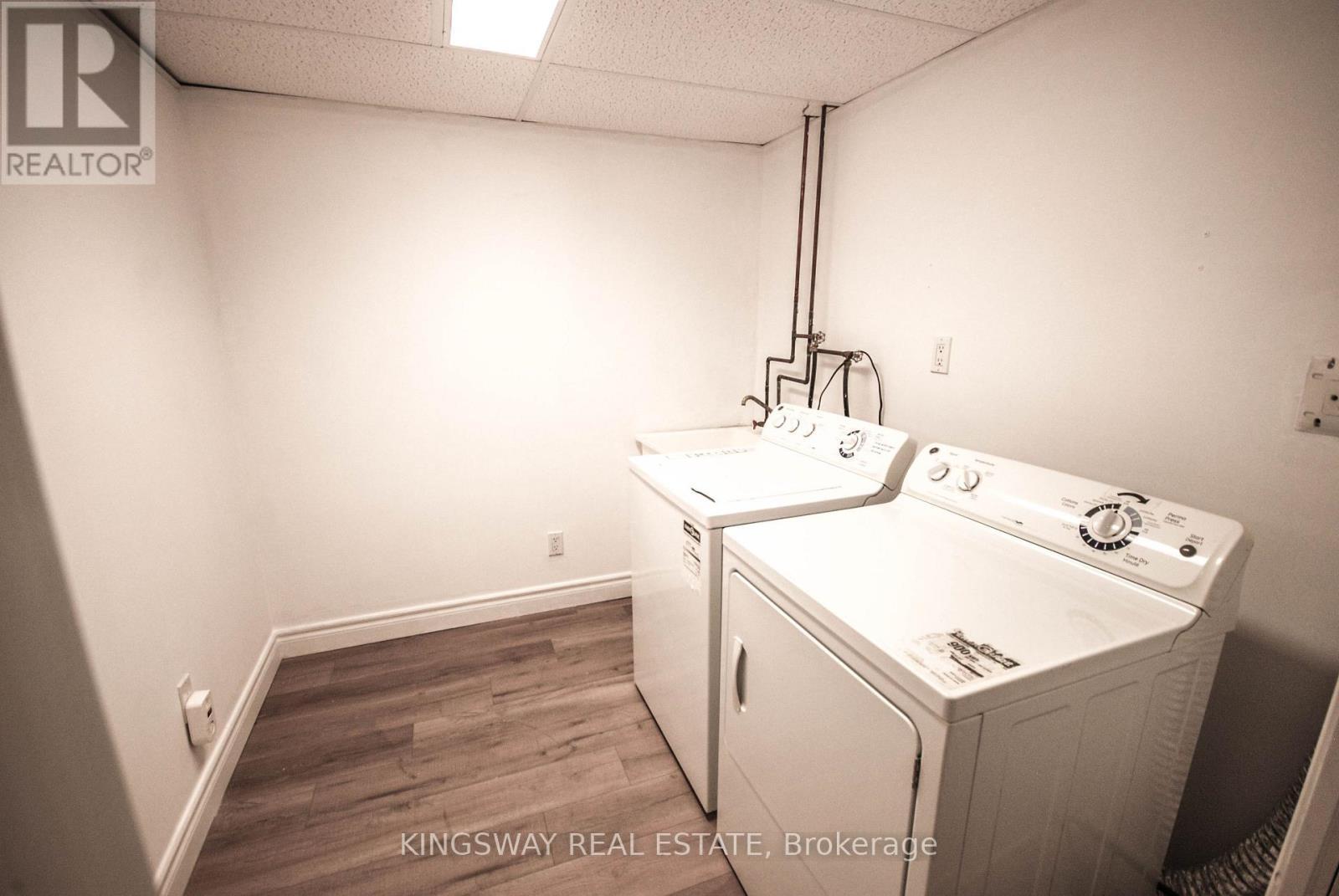610 Angela Court, Burlington, ON
