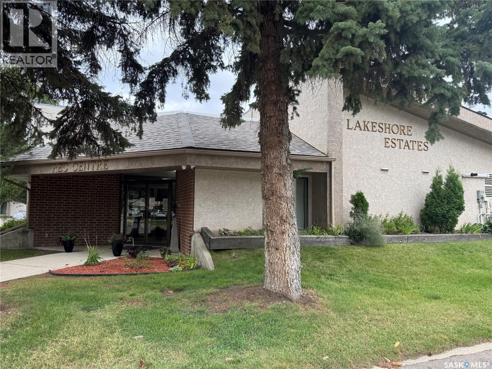 118 310 Stillwater Drive, Saskatoon, SK