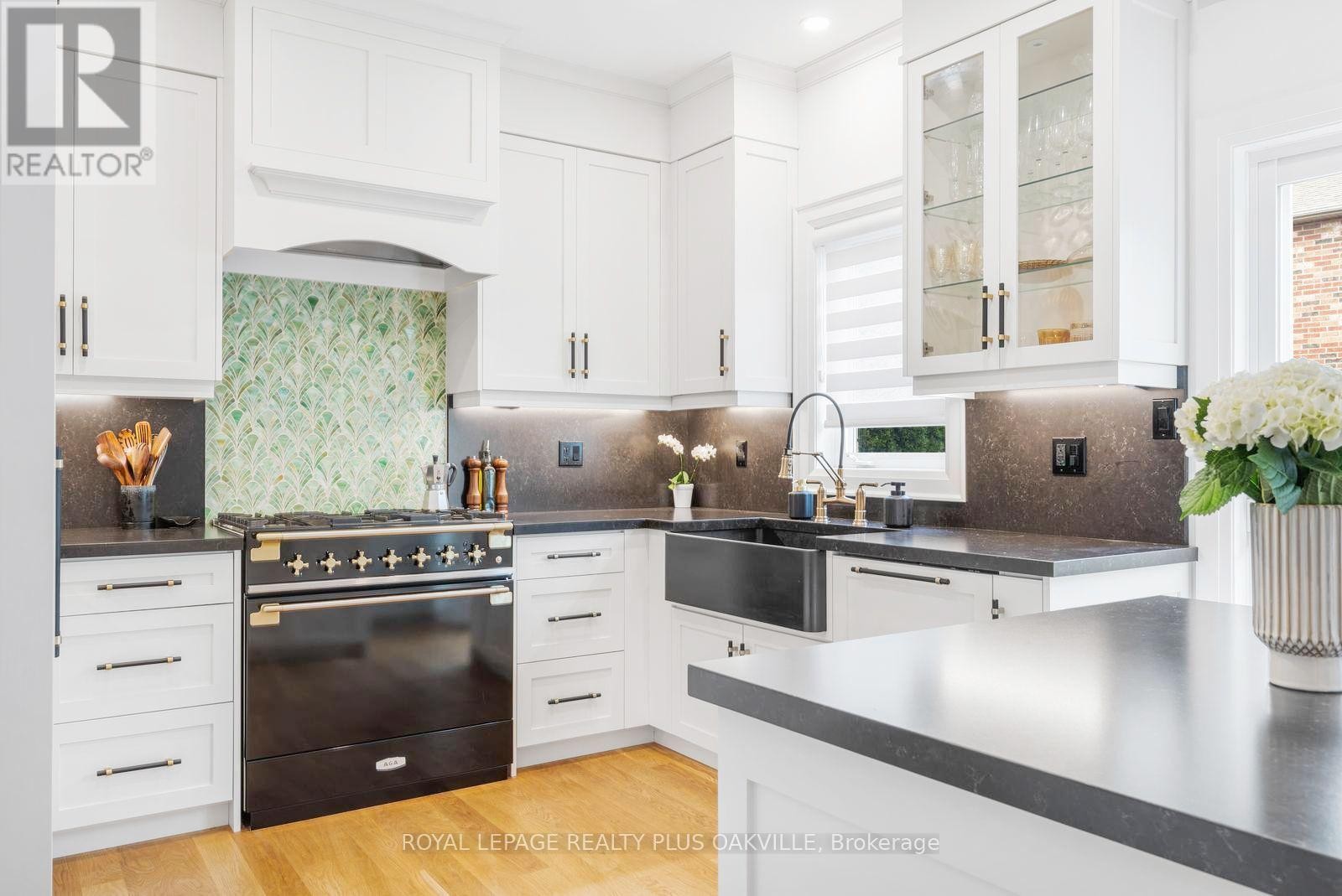 Custom Backsplash and AGA dual fuel range - 3119 Hedges Drive, Burlington, ON