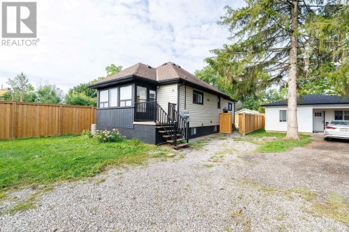 13 DUNCAN STREET W  Welland (Lincoln/Crowland), ON L3B 2C5