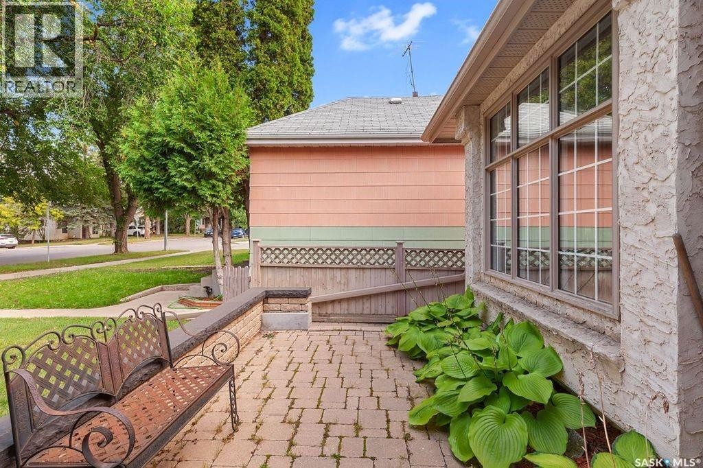 1036 Osler Street, Saskatoon, SK