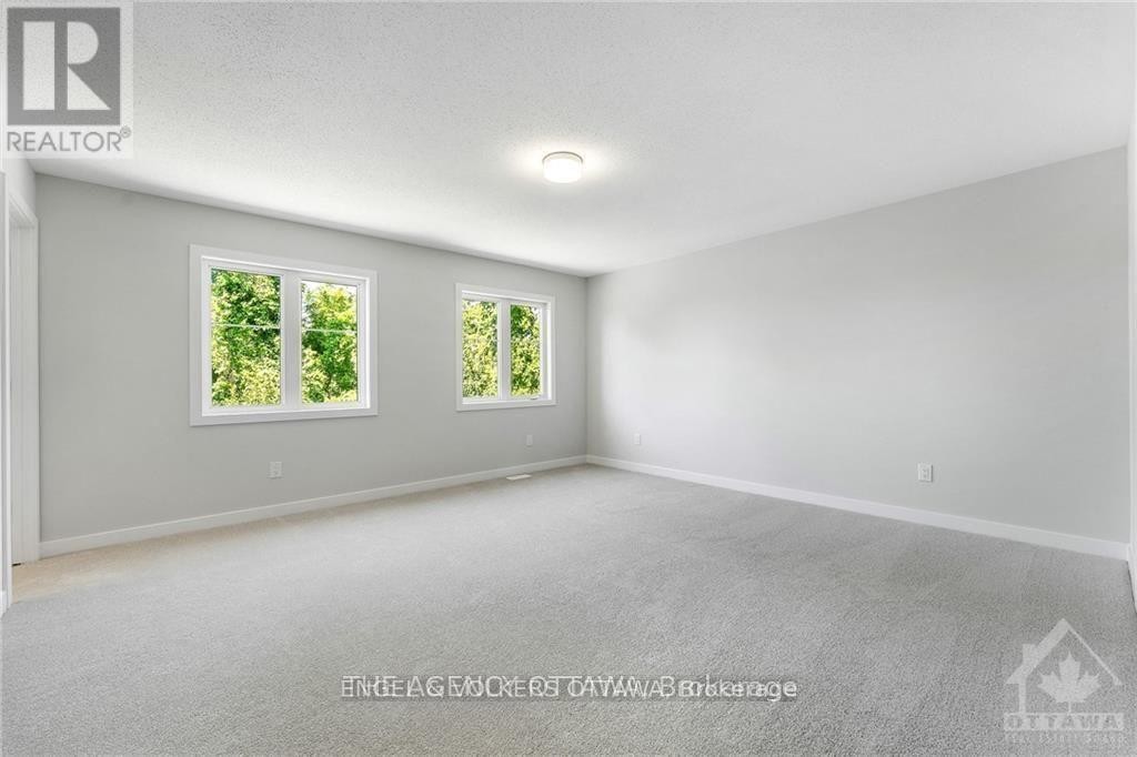 89 Hackamore Crescent, Ottawa, ON
