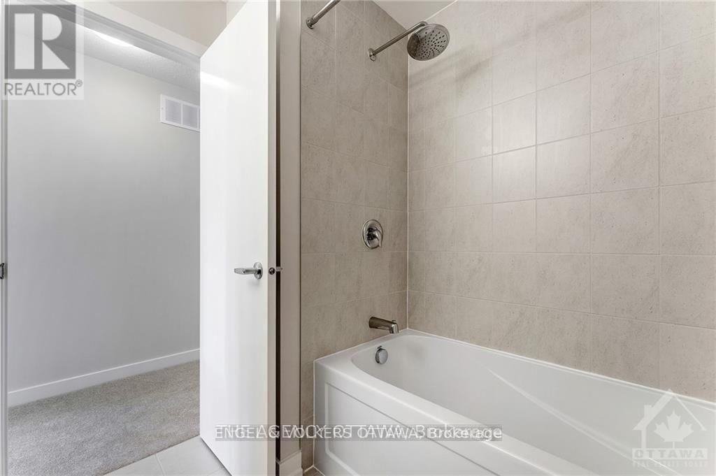 89 Hackamore Crescent, Ottawa, ON
