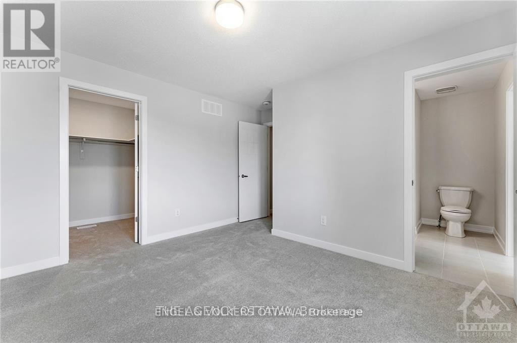 89 Hackamore Crescent, Ottawa, ON