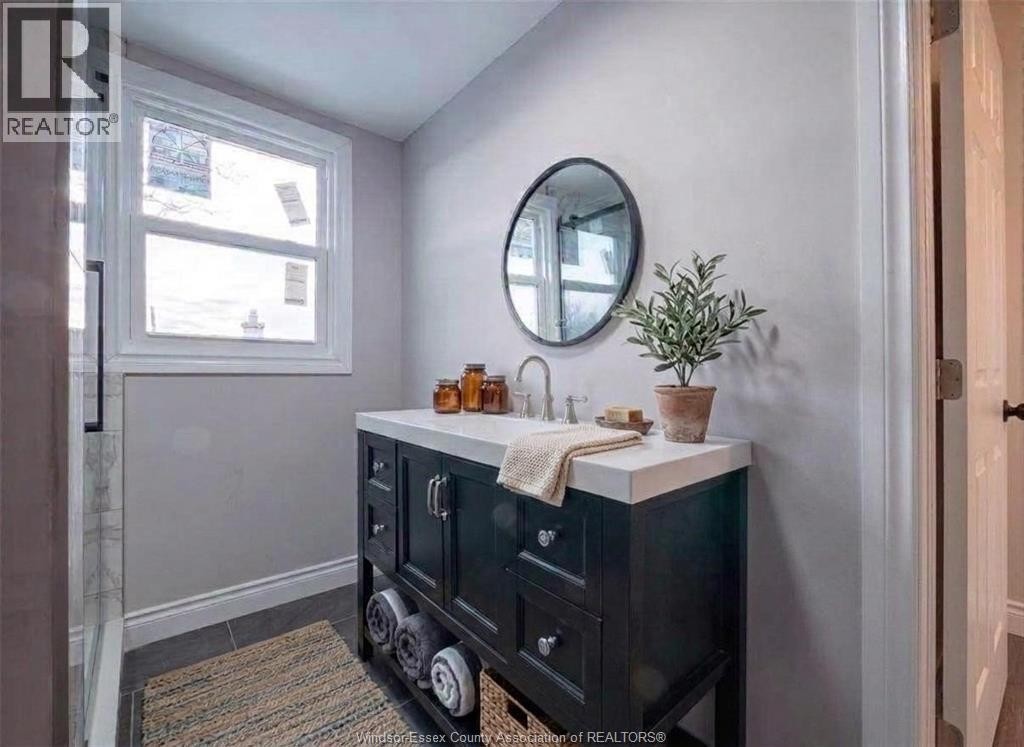 1165 Elm Avenue, Windsor, ON