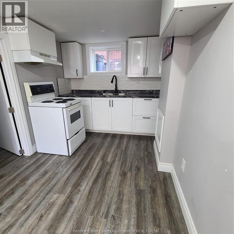 1165 Elm Avenue, Windsor, ON