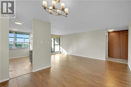 25 KENSINGTON Road Unit# 1612  Brampton, ON L6T 3W8