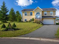 50 MacLauchlan Drive Stratford, PE C1B 1M2