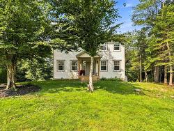 48 Gleneagles Drive Hammonds Plains, NS B4B 1V8