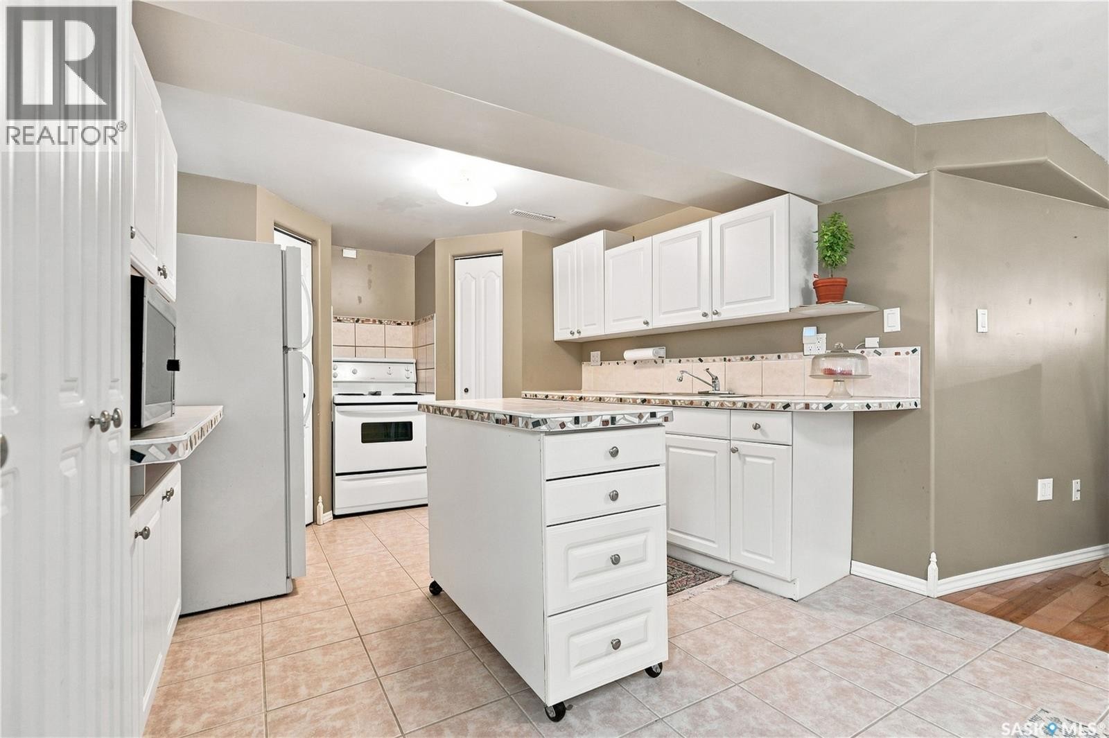 1614 Arlington Avenue, Saskatoon, SK