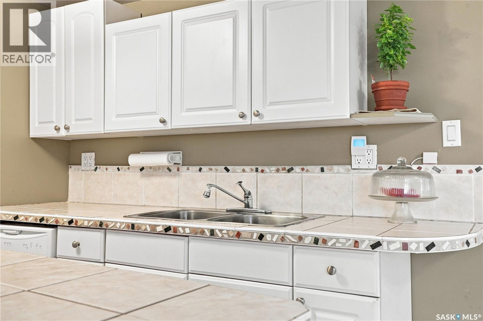 1614 Arlington Avenue, Saskatoon, SK