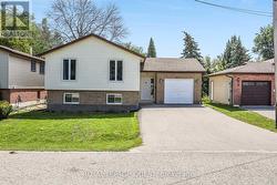 453 MOONEY CRESCENT Orillia, ON L3V 6R5