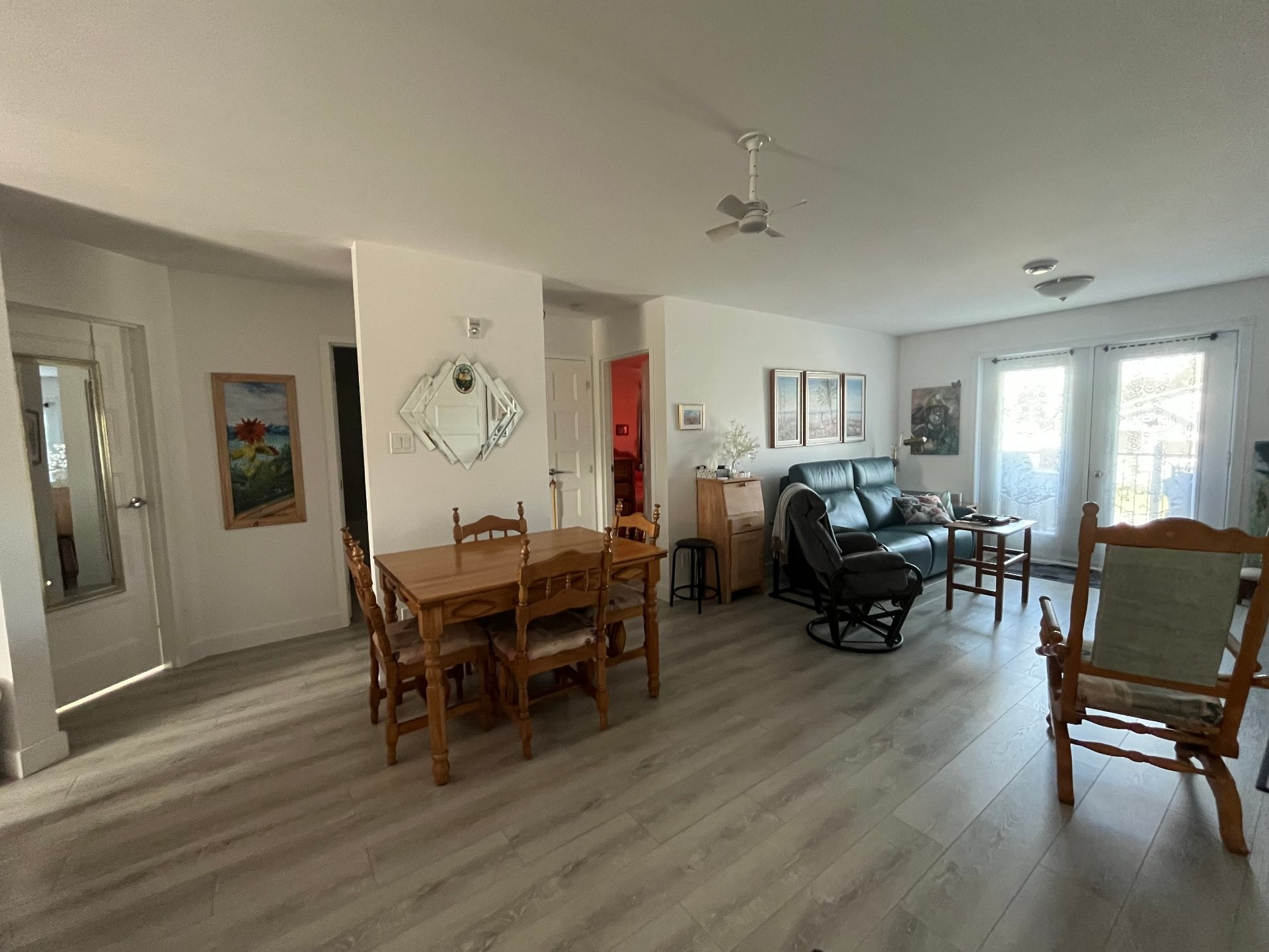 Salle à manger - 4-760 Av. Ste-Bernadette, Rouyn-Noranda, QC