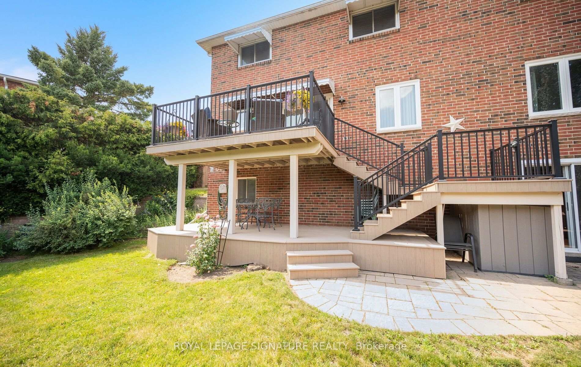 1892 Beechknoll Avenue, Mississauga, ON