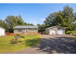 21 Sunnyside DR Grand Bay-Westfield, NB E5K 3M5