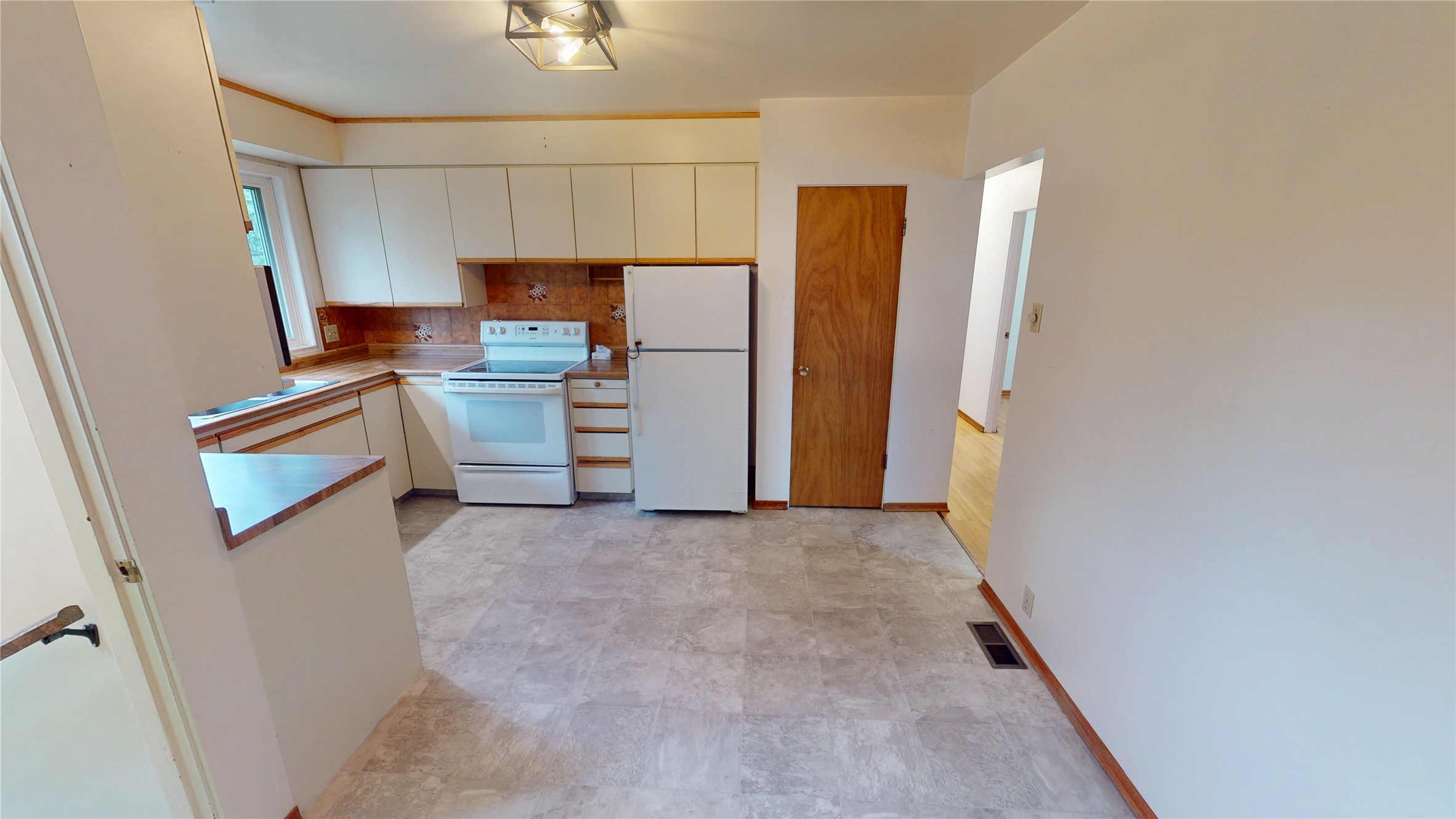 301 9Th Street, Cranbrook, BC