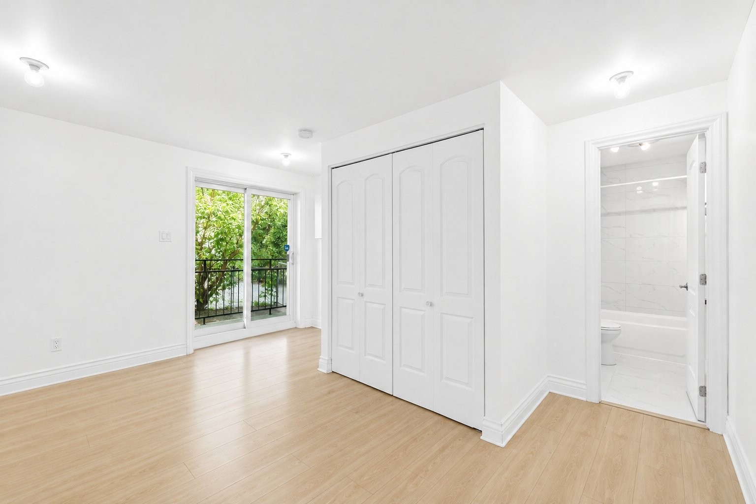 Salle de lavage - 203-203 Rue Lafleur, Montréal (Verdun/Île-Des-Soeurs), QC