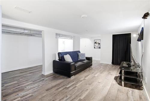 386 Tweed Ave, Winnipeg, MB 
