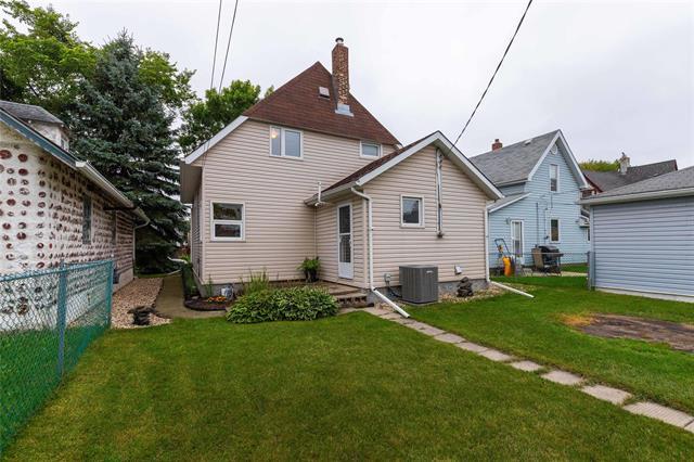 349 Seven Oaks Ave, Winnipeg, MB