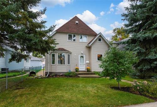 349 Seven Oaks Ave, Winnipeg, MB 