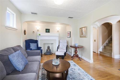 349 Seven Oaks Ave, Winnipeg, MB 