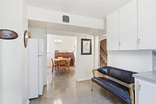 349 Seven Oaks Ave, Winnipeg, MB 