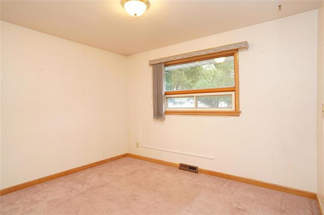 994 Herbert Ave, Winnipeg, MB