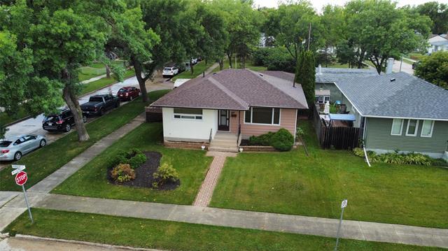 994 Herbert Ave, Winnipeg, MB