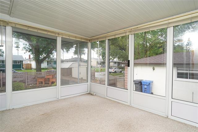 994 Herbert Ave, Winnipeg, MB