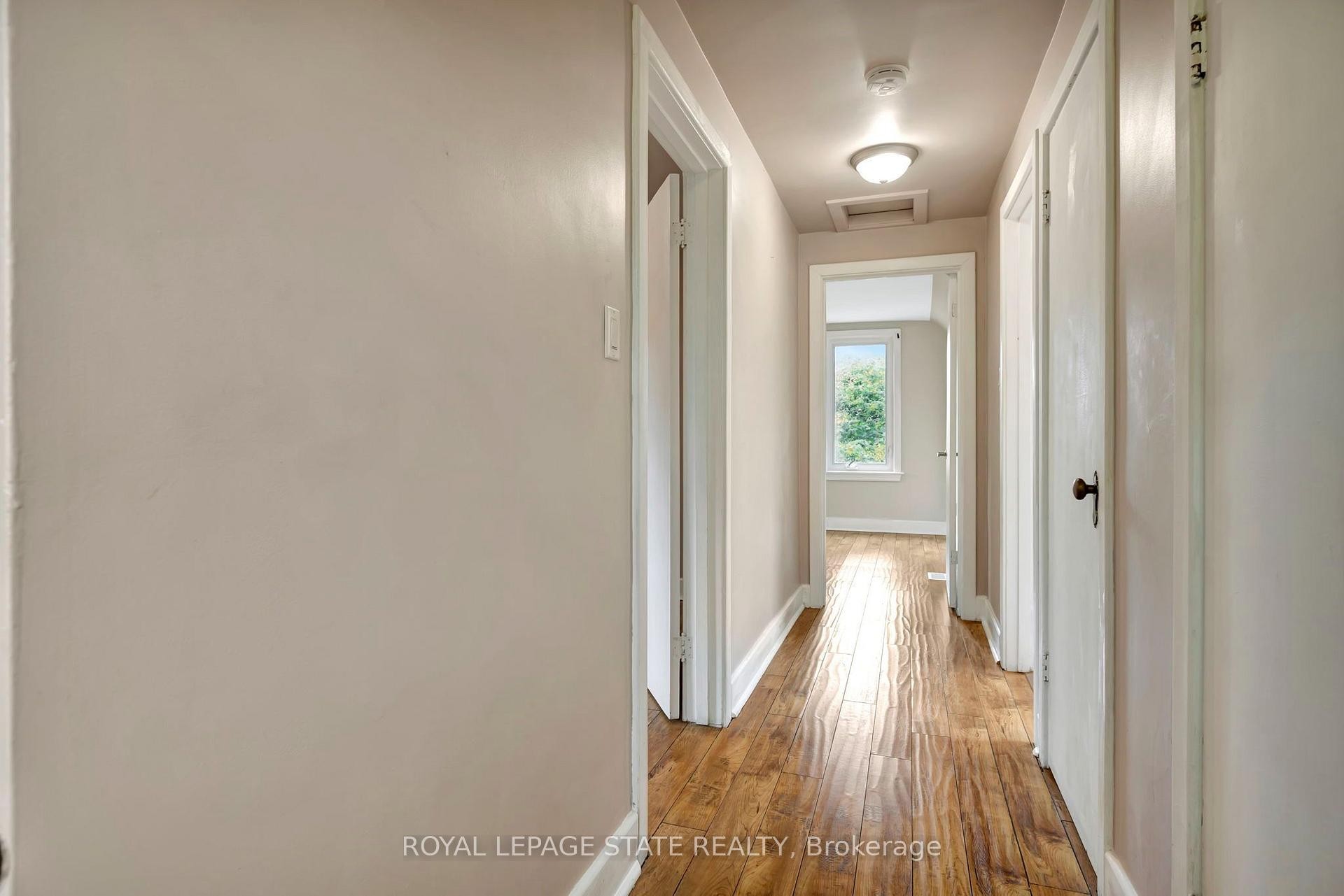 121 King Street E, Hamilton, ON