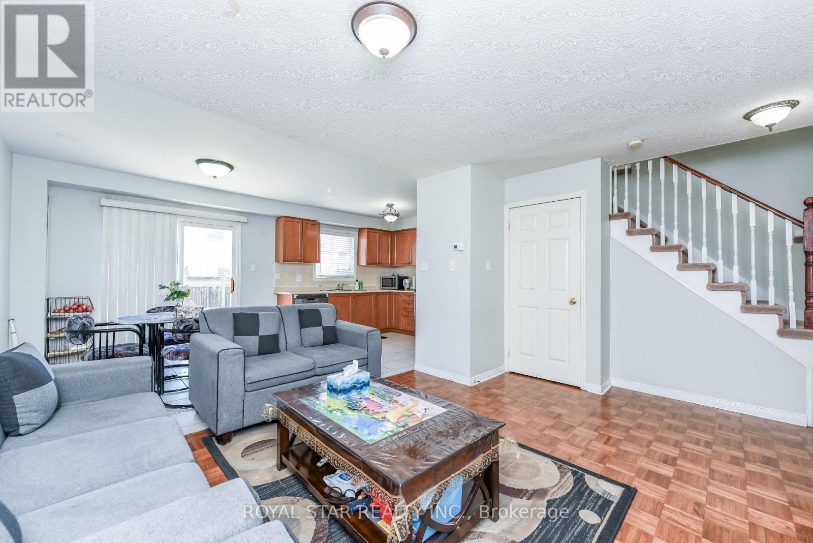 33 Coppermill Drive, Brampton, ON