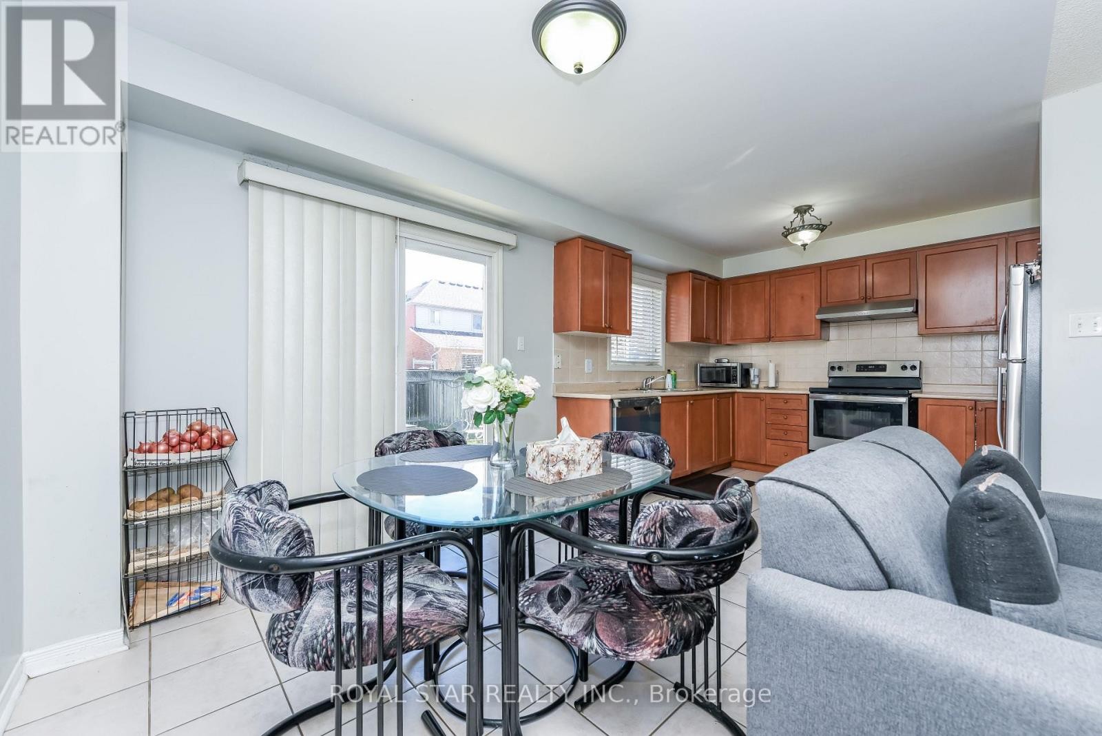 33 Coppermill Drive, Brampton, ON