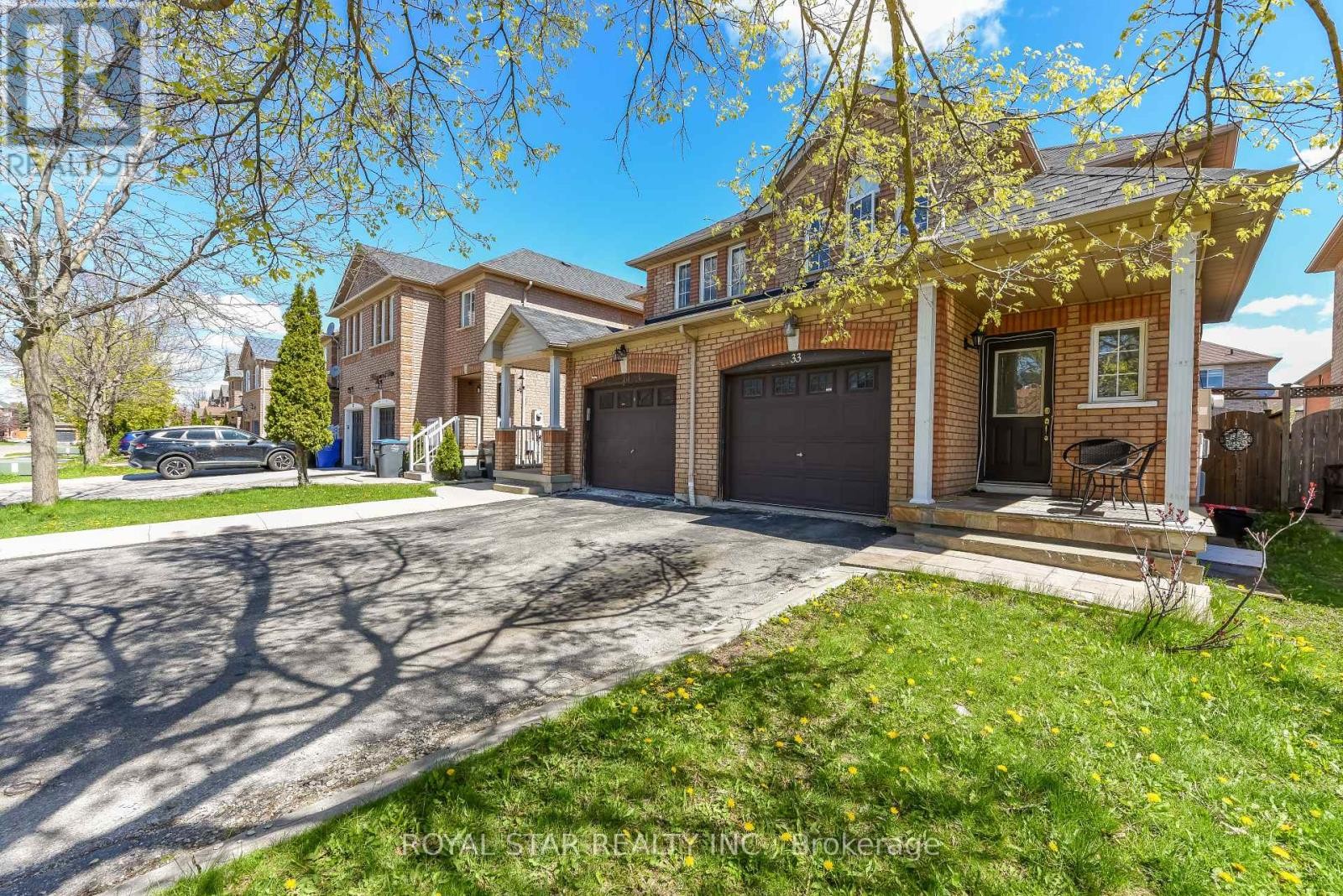 33 Coppermill Drive, Brampton, ON