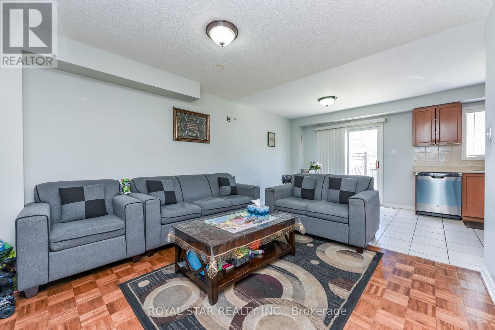 33 Coppermill Drive, Brampton, ON