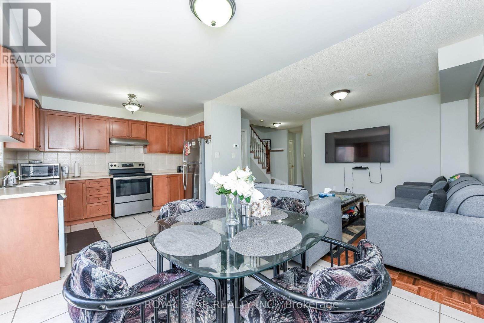 33 Coppermill Drive, Brampton, ON