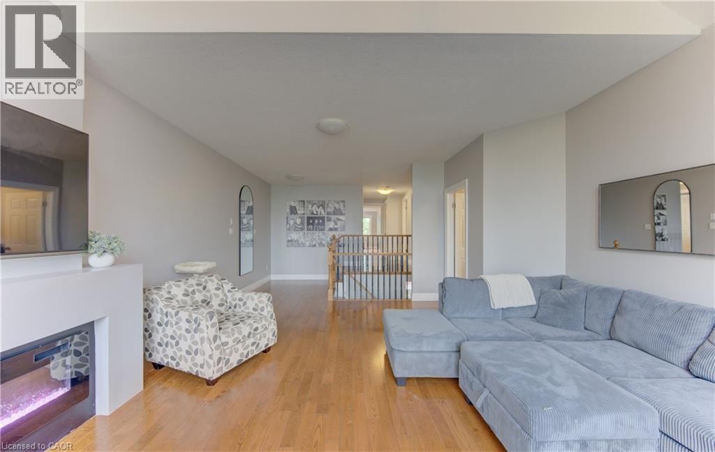 231 Steepleridge Street, Kitchener, ON