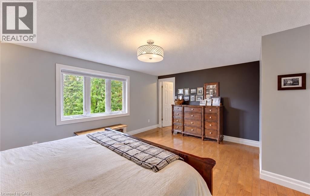 231 Steepleridge Street, Kitchener, ON