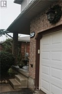 UNIT A - 258 INVERHURON CRESCENT Waterloo, ON N2V 2H5