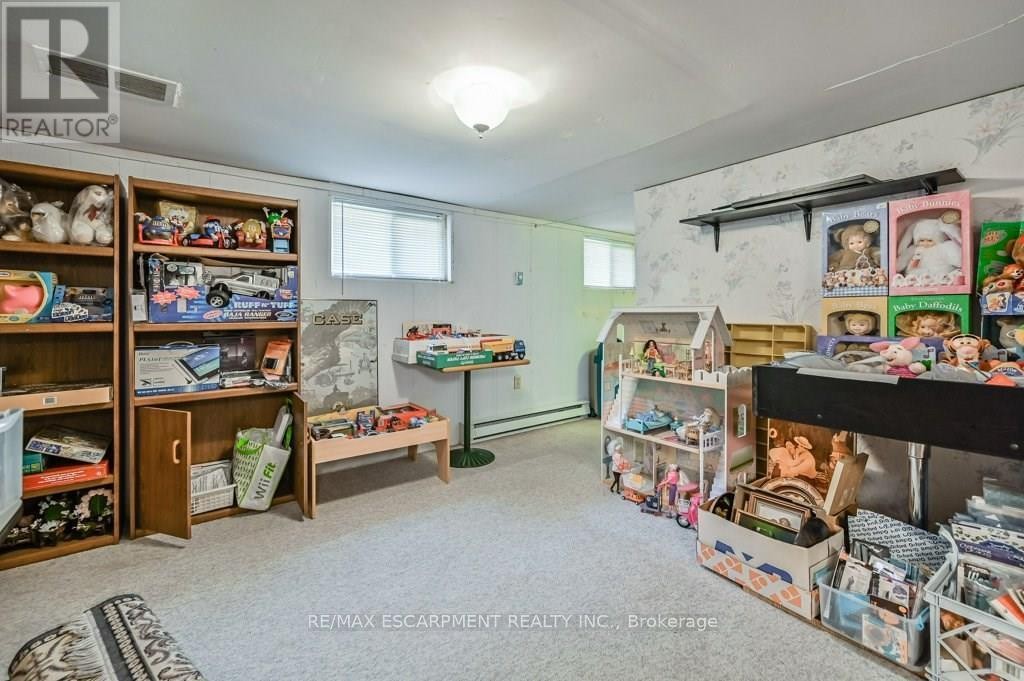 641 Limeridge Road E, Hamilton, ON