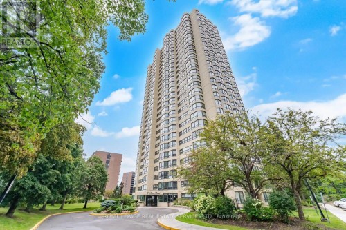 306 - 8 LISA STREET  Brampton, ON L6T 4S6