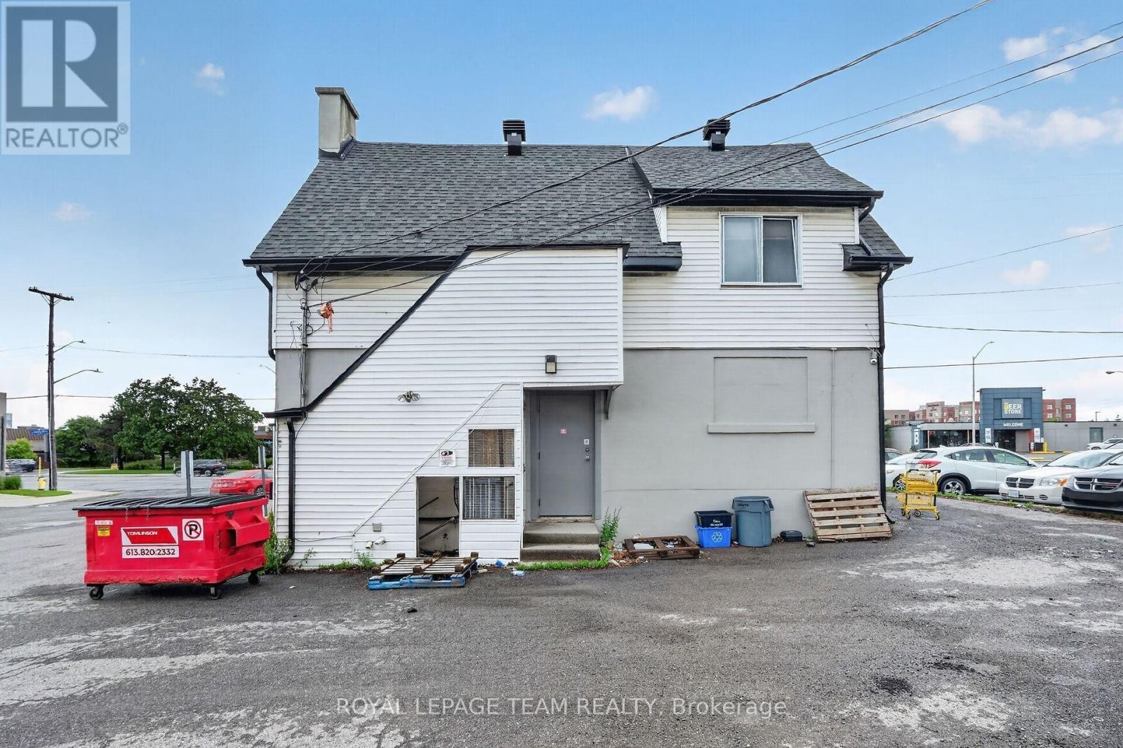 1901 Bank Street, Ottawa, ON