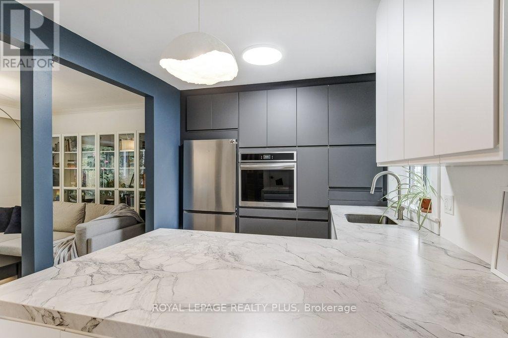 5322 Windermere Drive, Burlington, ON