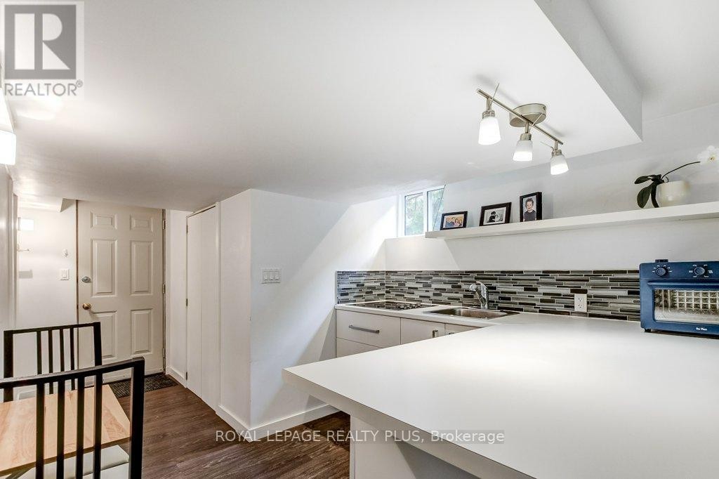 5322 Windermere Drive, Burlington, ON