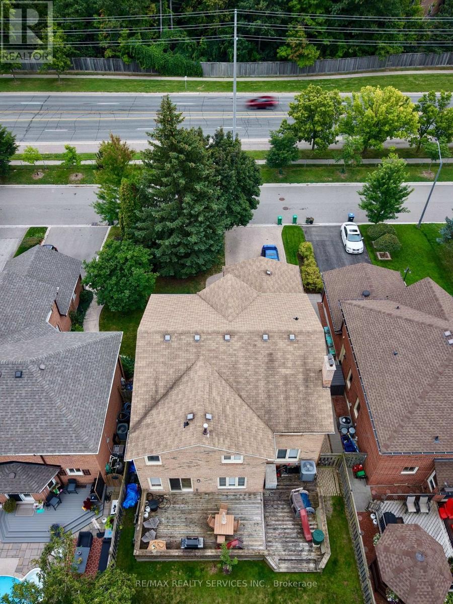 3975 Seebring Crescent, Mississauga, ON