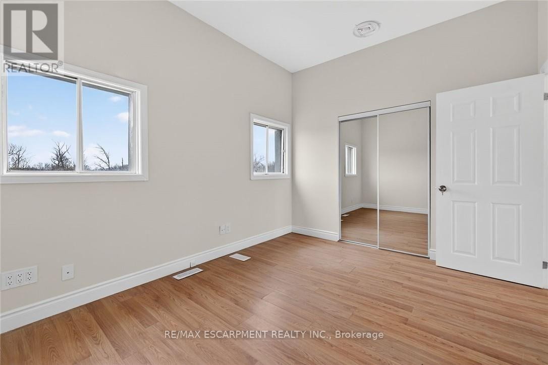 4049 6 Highway, Hamilton, ON