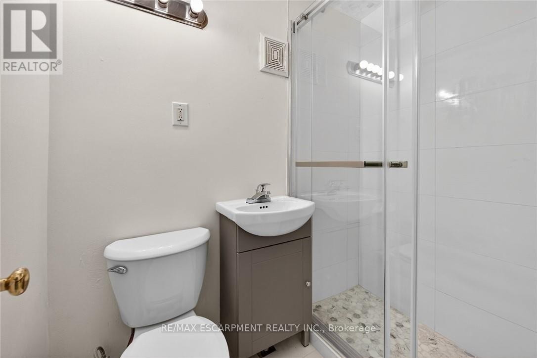 4049 6 Highway, Hamilton, ON